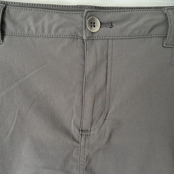 Eddie Bauer Adventure Horizon Golf‎ Hiking Skort - Size 12 - Gray - Picture 3 of 8
